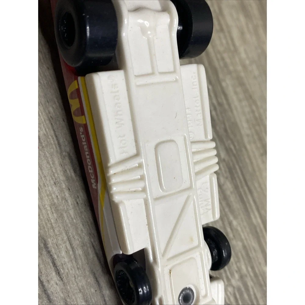 1993 Hot Wheels Mc Donald's Funny‎ Car Dragster China WT 37 Red White Gold